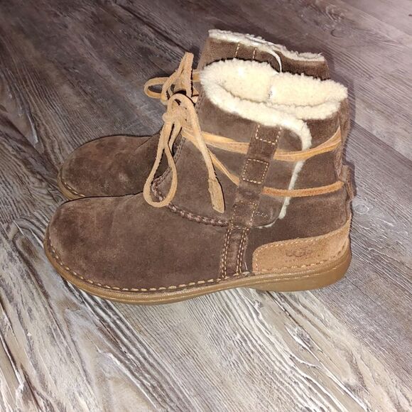 UGG 'La Jolla' Boots chocolate Youth size 3 - Picture 3 of 9